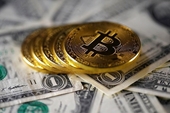 Bitcoin vượt mốc 28 000 USD