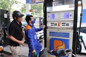 Tùy tiện tăng giá bán xăng lên 1 000 đồng lít, một cửa hàng xăng dầu bị xử phạt