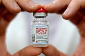 Moderna thu hồi 764 900 liều vaccine COVID-19 nhiễm chất lạ