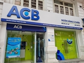 ACB Dòng tiền âm và nỗi lo nợ xấu