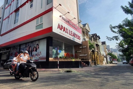 Từ lùm xùm nợ lương giáo viên đến việc bị cưỡng chế thuế, Apax Holdings IBC của Shark Thuỷ hiện kinh doanh ra sao