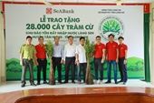 SeABank trao tặng 28 000 cây tràm cừ hỗ trợ Khu Bảo tồn Đất ngập nước Láng Sen