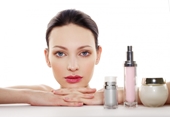 Loạt phiếu công bố sản phẩm mỹ phẩm của HSH Thăng Long bị thu hồi