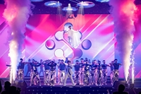 Chủ tịch ngân hàng trẻ nhất Việt Nam hát cực cháy về hành trình 30 năm “vươn mình” của KienlongBank